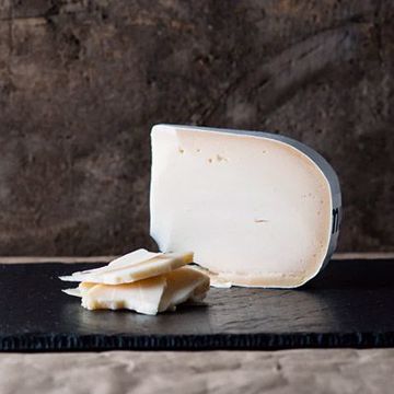 Picture of Essex Street Brabander Goat Gouda 1/22#