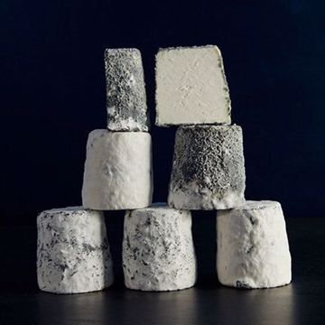 Picture of Neal's Yard Dairy Dorstone 6/4 oz PRE-ORDER