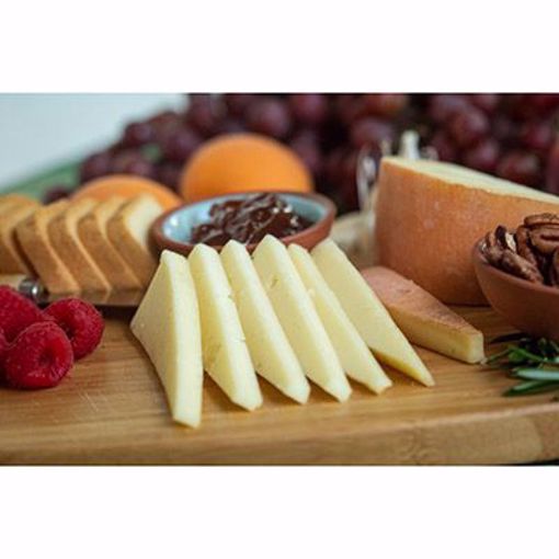 Picture of Woodlawn Creamery Southwind Raw Milk 1/20lb